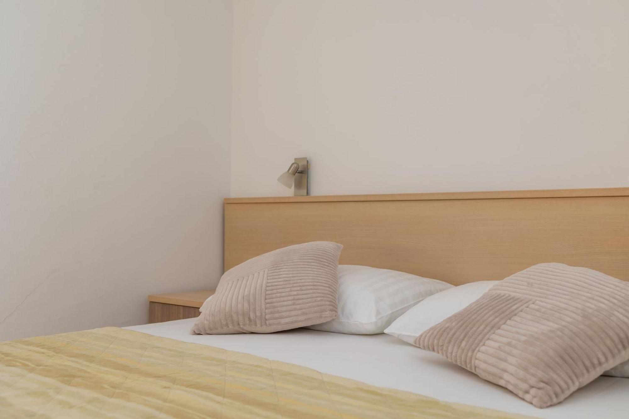 Premium Apartments - Lavica Beach Podstrana Zewnętrze zdjęcie