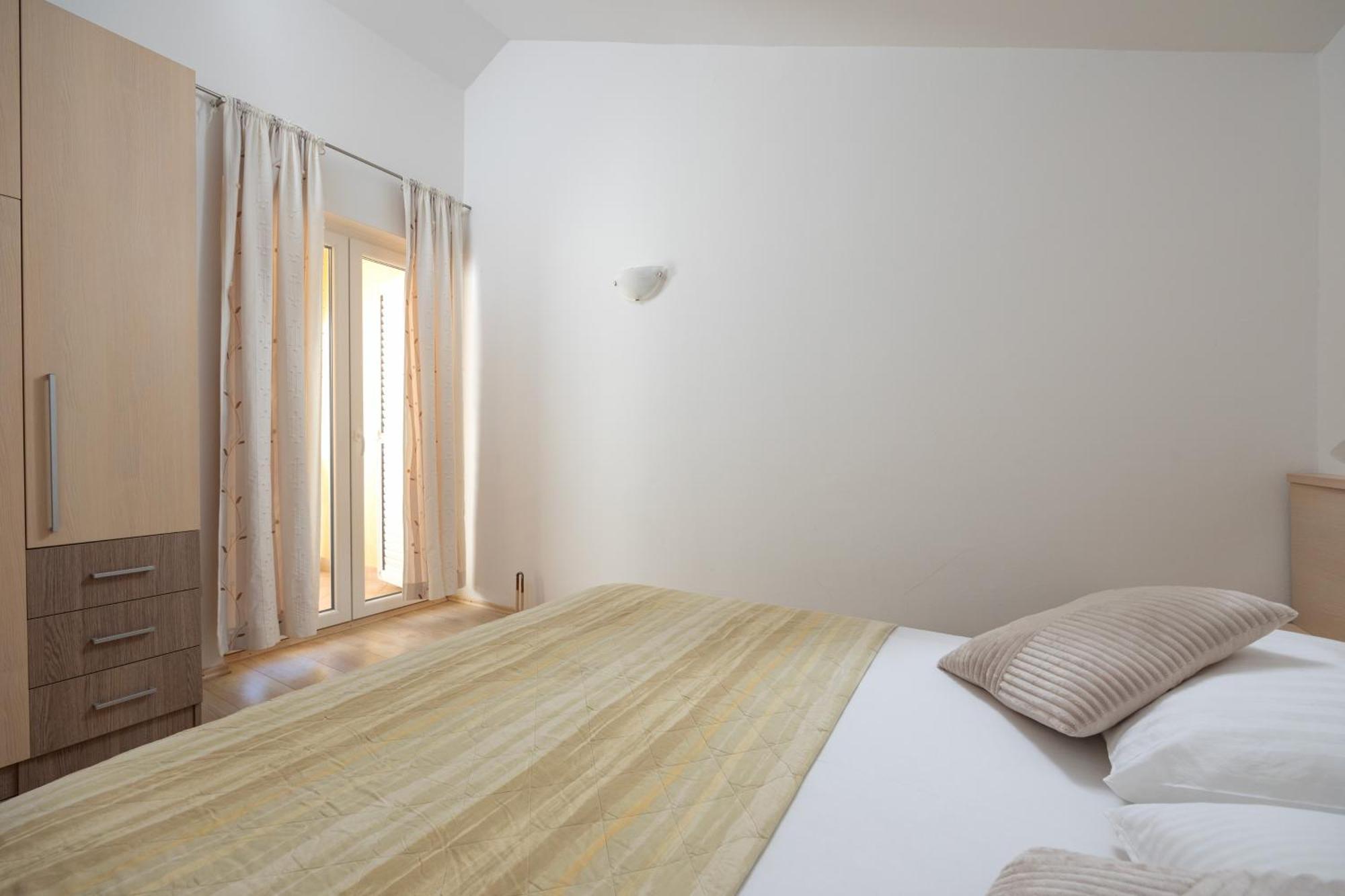 Premium Apartments - Lavica Beach Podstrana Zewnętrze zdjęcie